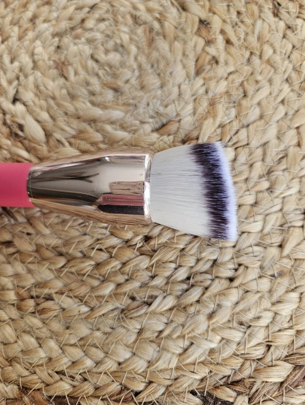 'DOLL 10' Full Coverage Buffing Brush NIB
